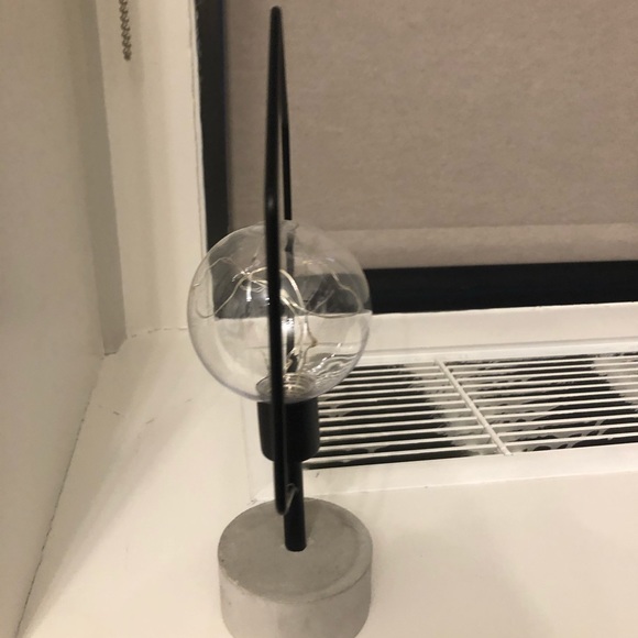 Modern Accent Lamp - Picture 4 of 5